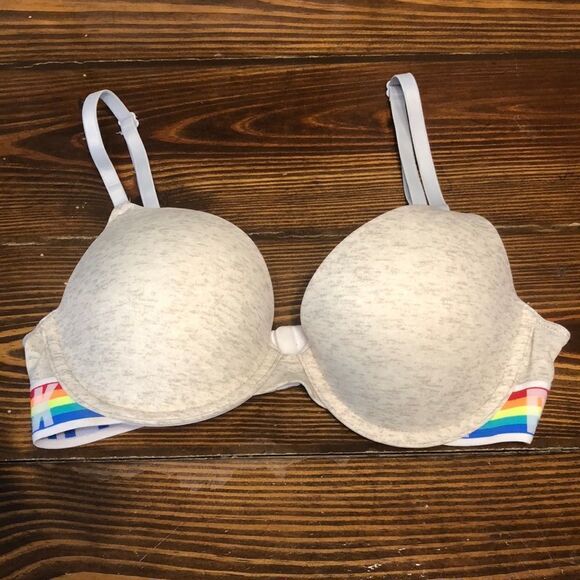 SOLD NWOT PINK Victoria’s Secret Wired PRIDE 🌈 Push Up Bra Size 32C - Picture 1 of 6